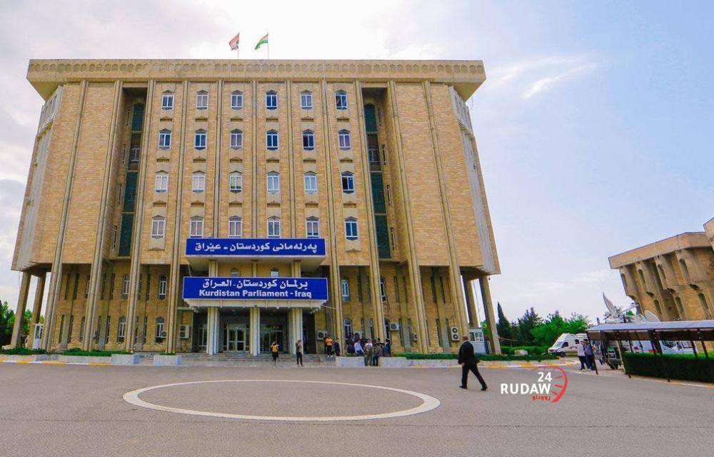 679 بەربژێرى هەڵبژاردنى پەرلەمانى کوردستان بڕوانامەی خوێندنیان نییە