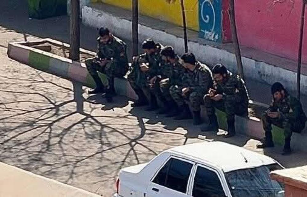 سوپای تێرۆریستی پاسدارانی ڕژێمی ئێران، قوتابخانە و نەخۆشخانەکانی کوردستانی کردووەتە مۆڵگەی سەربازی