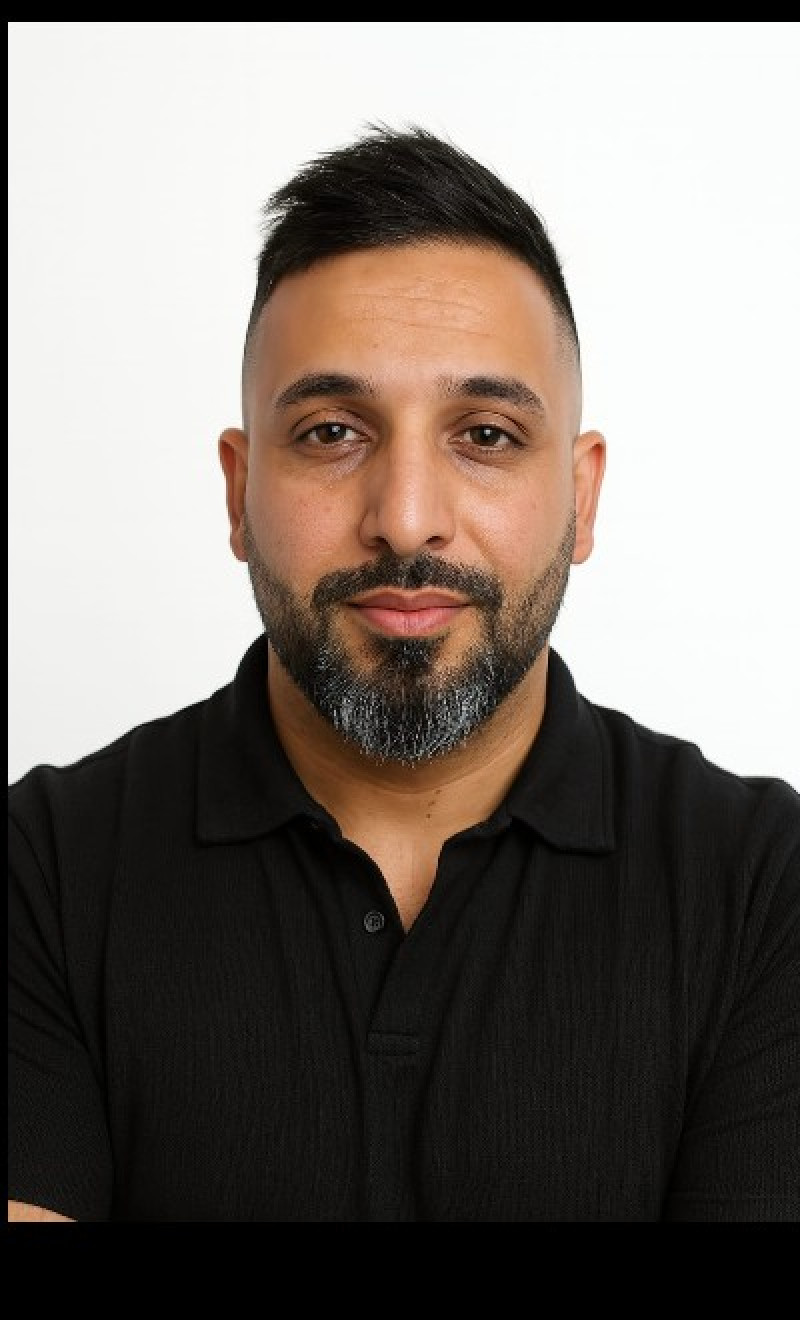 ستراتیژیی ڕزگاری و داڕشتنەوەی نەخشەی سیاسیی ڕۆژهەڵاتی کوردستان لە سەردەمی داڕمانی دەوڵەتی ناوەندیدا