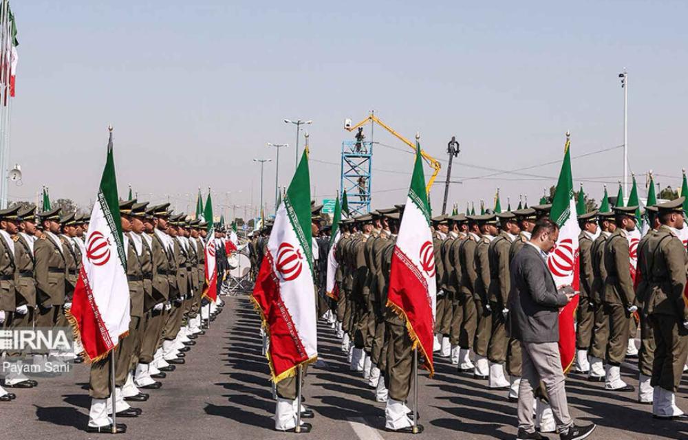 ئێران لە لێواری شەڕدایە لەگەڵ ئیسرائیل و ئەمریکا