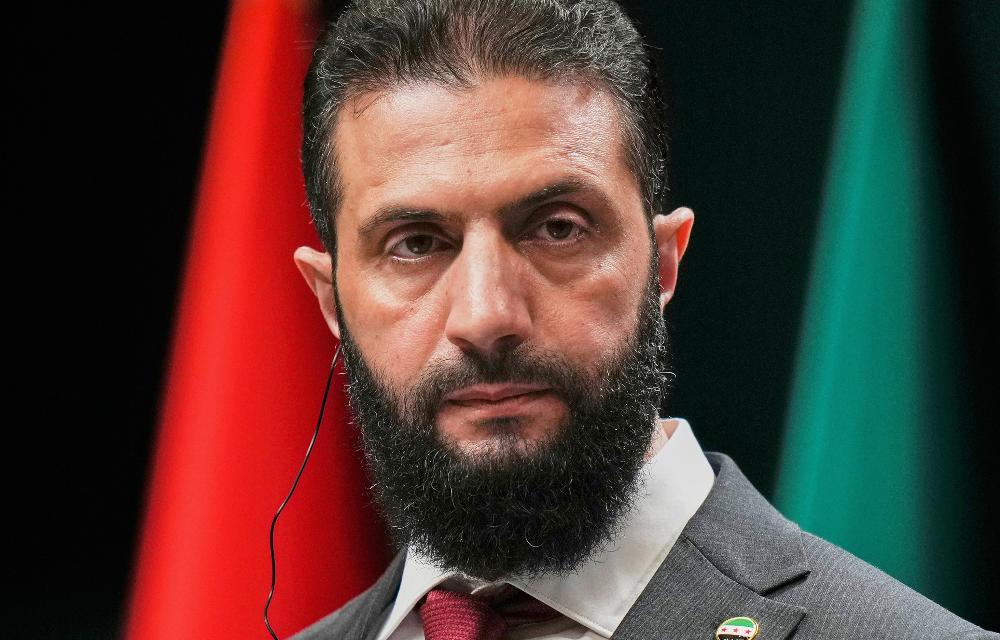 ئەمریکا لە پرۆژە بڕیارێکدا، داوای لە ئەنجومەنی ئاسایشی نەتەوە یەکگرتوەکان کردوە کە سزاکانی سەر ئەحمەد شەرع سەرۆکی كاتی سوریا هەڵبوەشێنێتەوە 