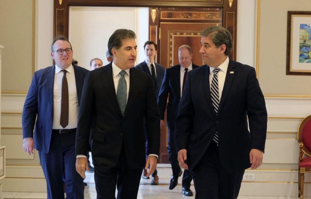 مایكل ریگاس جێگری وەزیری دەرەوەی ئەمریكا گەیشتە هەولێر و لەگەڵ نێچیرڤان بارزانی لە كۆبوونەوەدایە