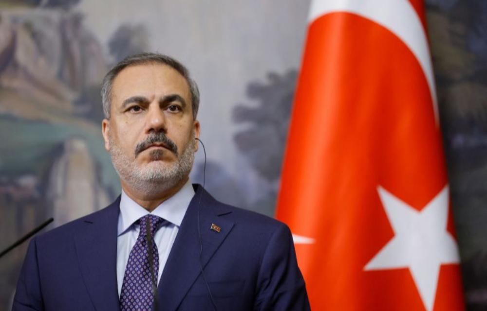 هەموو پەیوەندییەکی ئاسمانی و دەریایی و بازرگانی لەگەڵ ئیسرائیل دەپچڕێنین