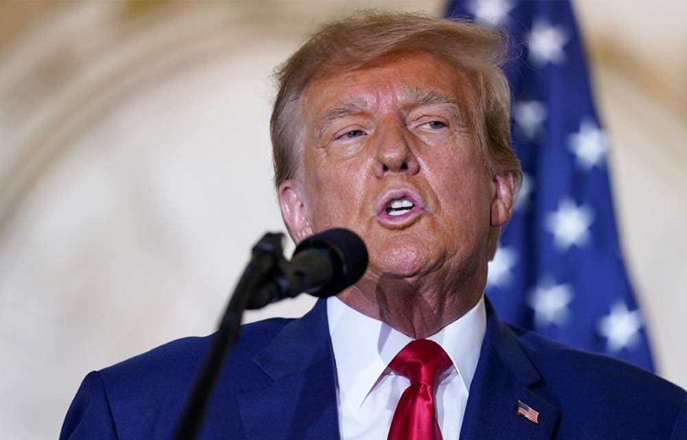 دۆناڵد ترەمپ، سەرۆکی ئەمریکا: داوا لە سوپای پاسداران و سوپا و پۆلیسی ئێران دەکەم چەکەکانیان دابنێن. هیچ بژاردەیەکیان نییە جگە لە مردن.