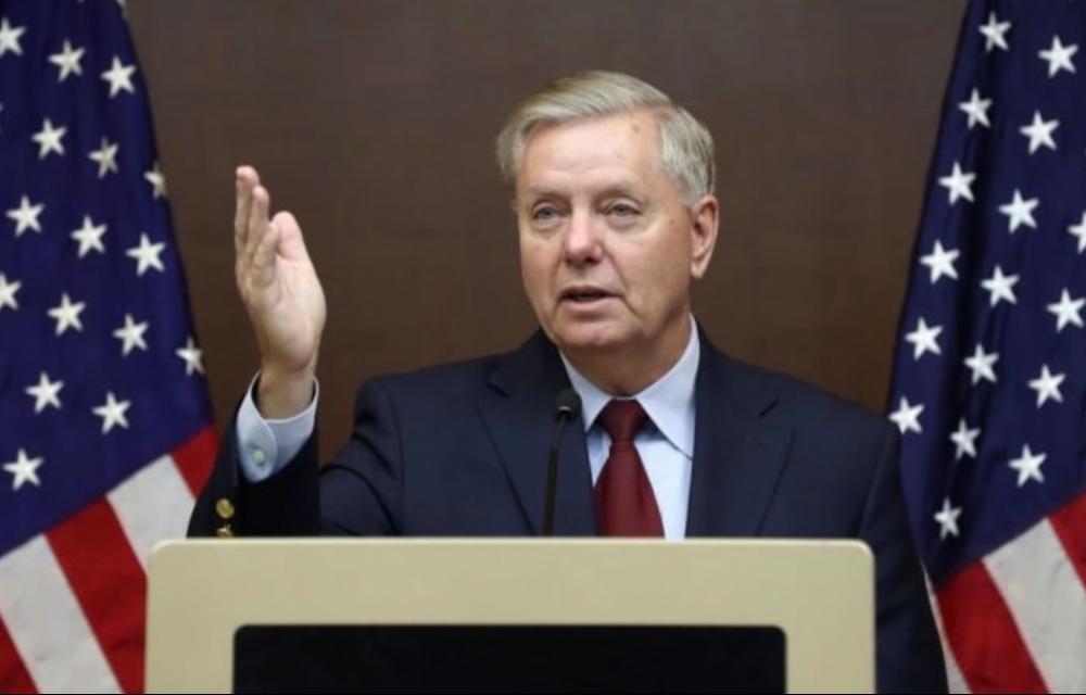  لیندسی گراهام هۆشداری دەداتە دیمەشق لە هێرشکردنە سەر کورد و هەڕەشەی گەڕاندنەوەی یاسای قەیسەر دەکات