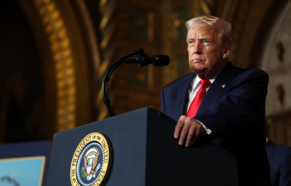 ترەمپ: ئاگادارکرامەوە کە کوشتارەکان لە ئێران وەستاون