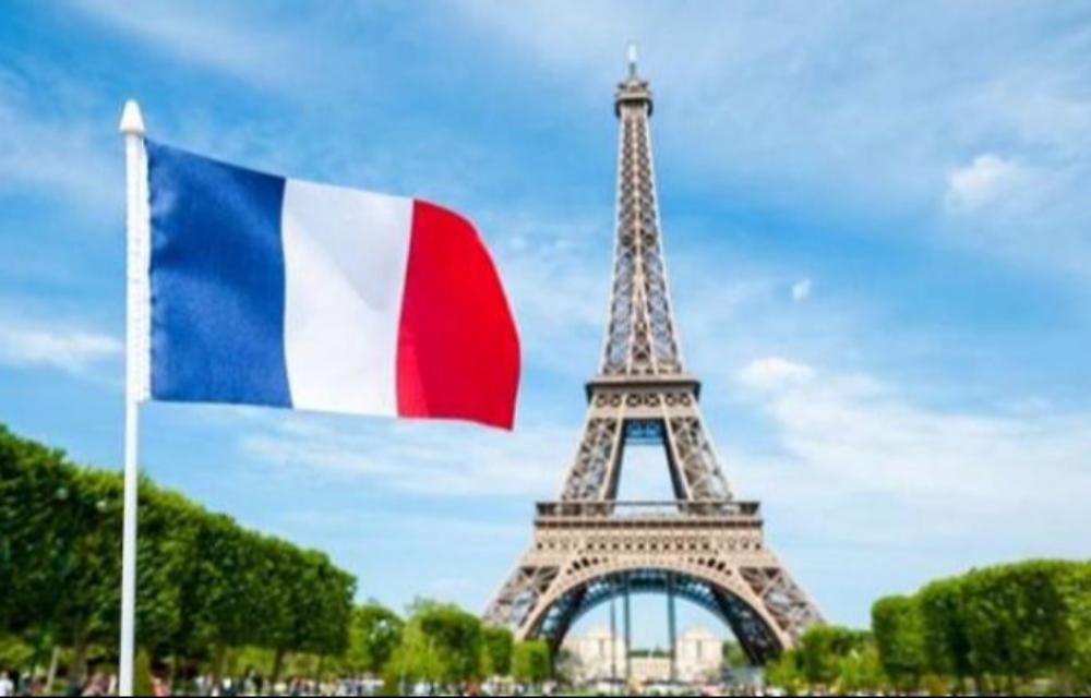 ستافی باڵیۆزخانەی فەرەنسا لە ئێران  بۆ ماوەی دوو ڕۆژ ئێرانیان بەجێهێشت