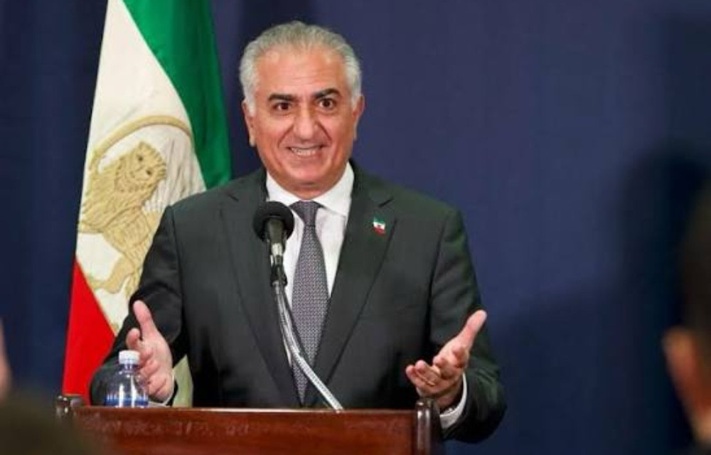 ڕەزا پەهلەوی بۆ ئەمریکا و ئیسرائیل بەردەوام بن لە بەئامانجگرتنی ڕێژیمی ئیسلامی ئێران بەڵام ژێرخانی مەدەنی مەکەنە ئامانج