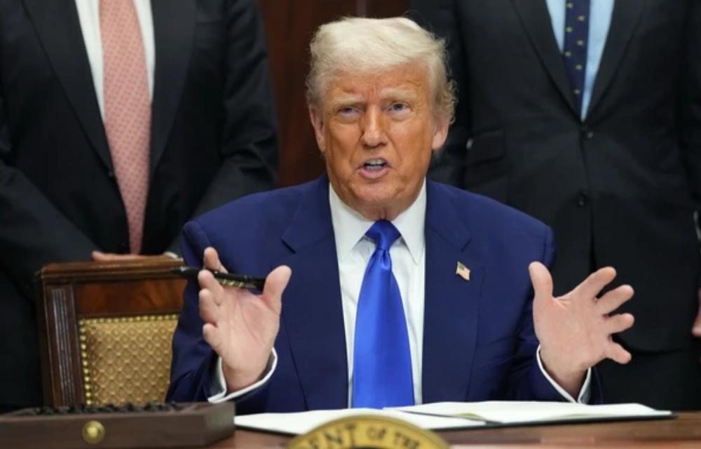  ئەسۆشێتد پرێس لە زاری بەرپرسێکی کۆشکی سپییەوە ڕایگەیاندووە: ئەگەری سەرهەڵدانی سەرکردایەتییەکی نوێی ئێران هەیە و ئامادەکاری دەکات بۆ دانوستان لەگەڵ واشنتۆن.